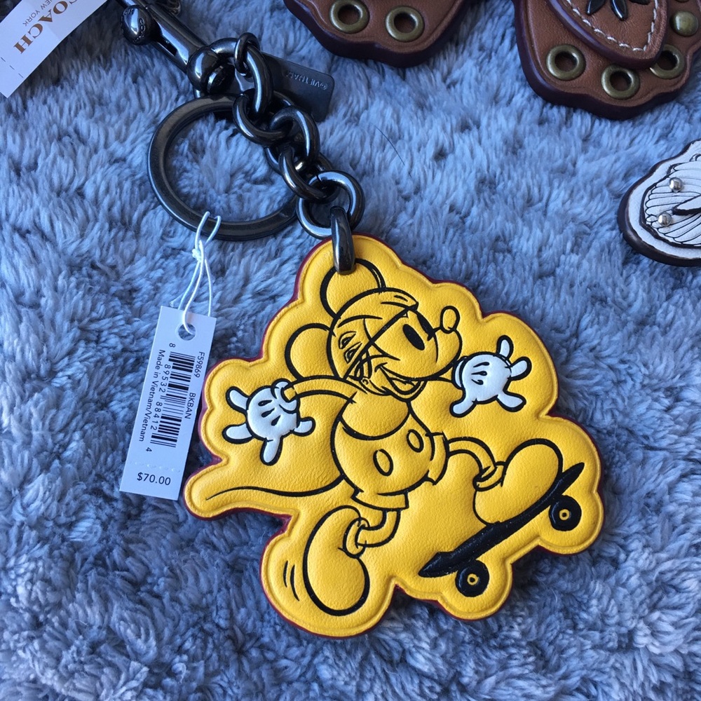 Coach Keychains - Picture 4 of 4